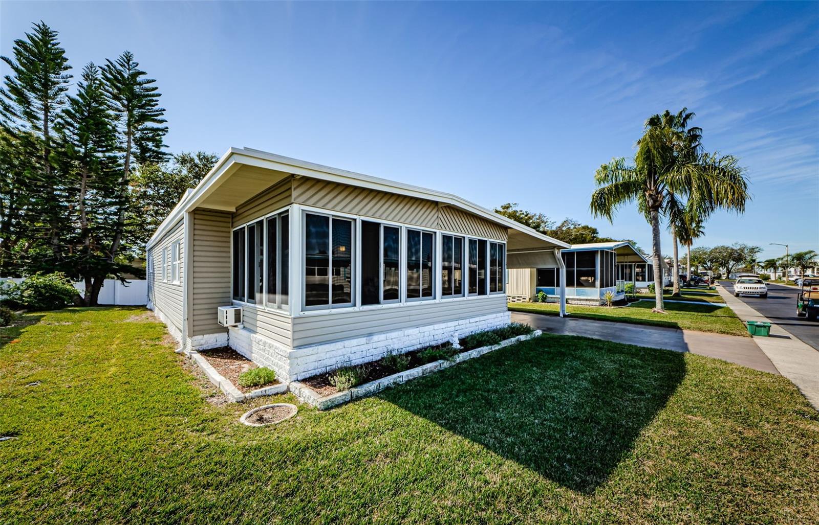 39820 US HIGHWAY 19 N 15