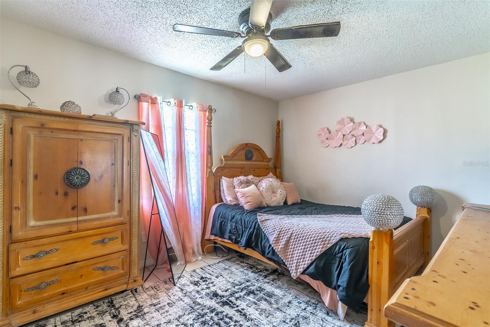 DREAMWOLD 3RD SEC - Residential Income