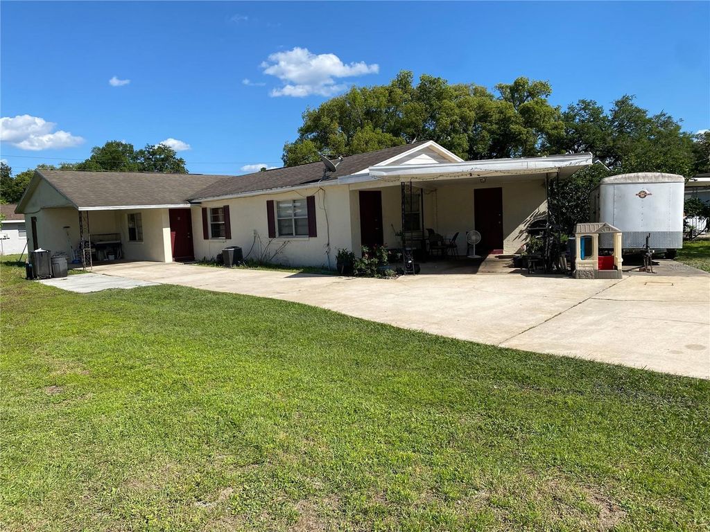 Photo of 2433 Chase Avenue, Sanford, FL 32771 (MLS # A4691095)