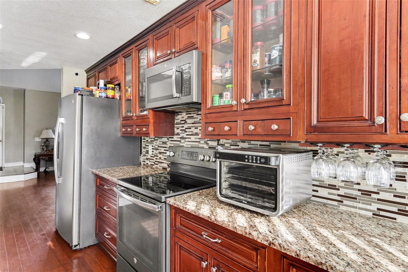 COUNTRY ADDRESS PH 2B - Residential