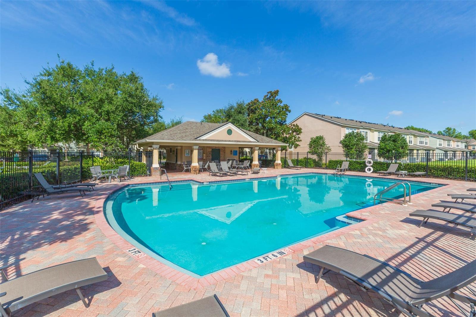 VALHALLA PH 3-4 - Residential