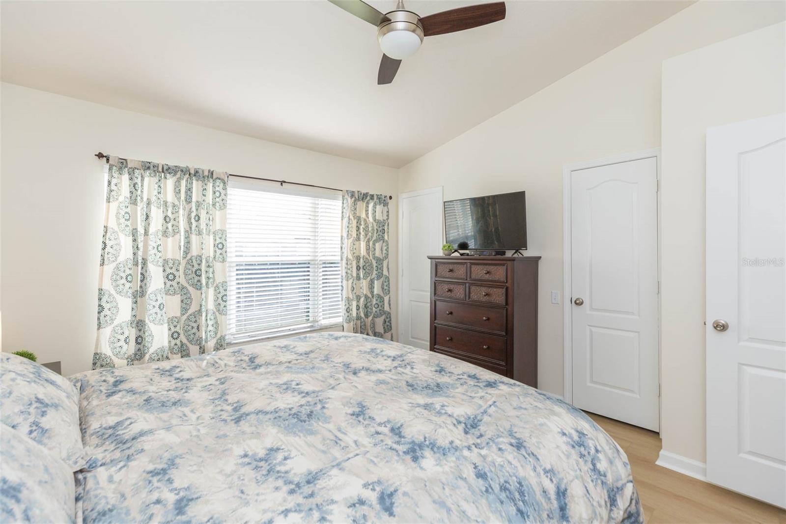 VALHALLA PH 3-4 - Residential