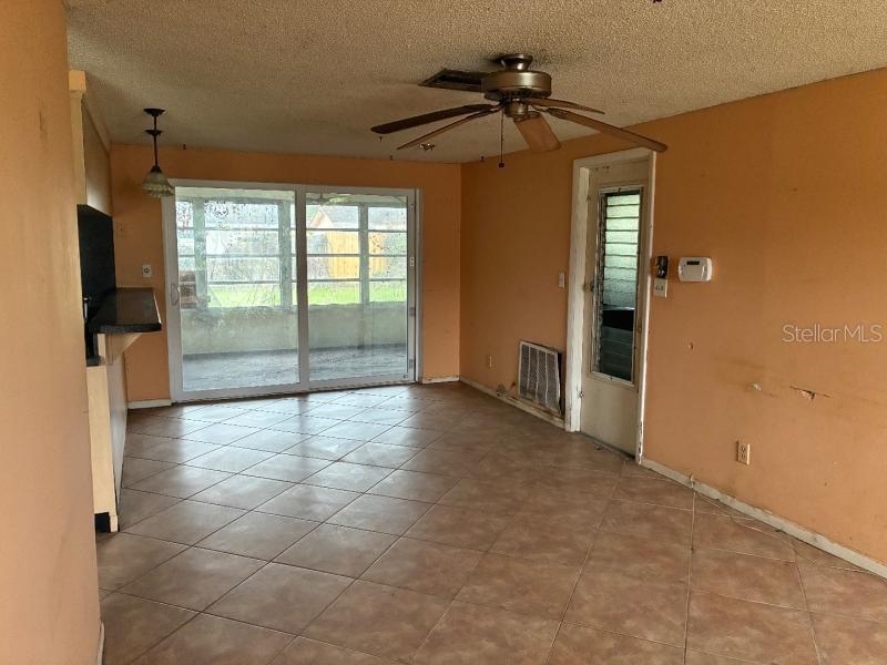 SEVEN SPGS HOMES - Residential