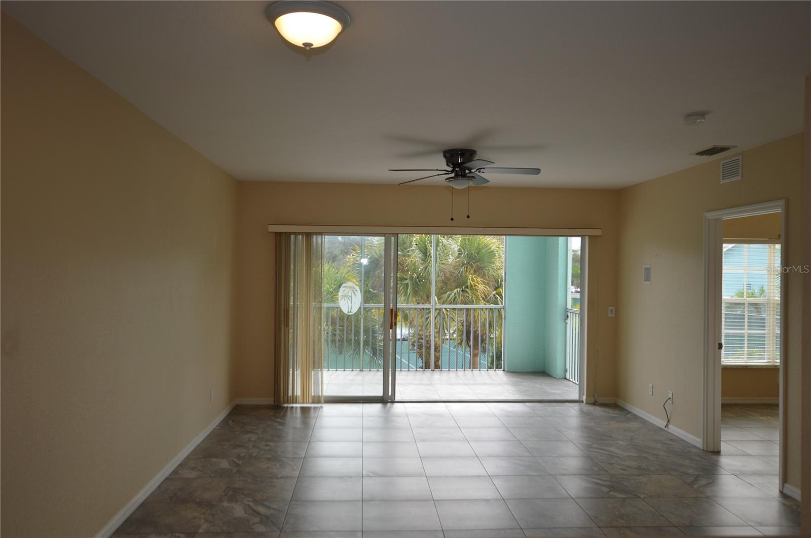 WATERSIDE CLUB 04 AT HERITAGE - Residential