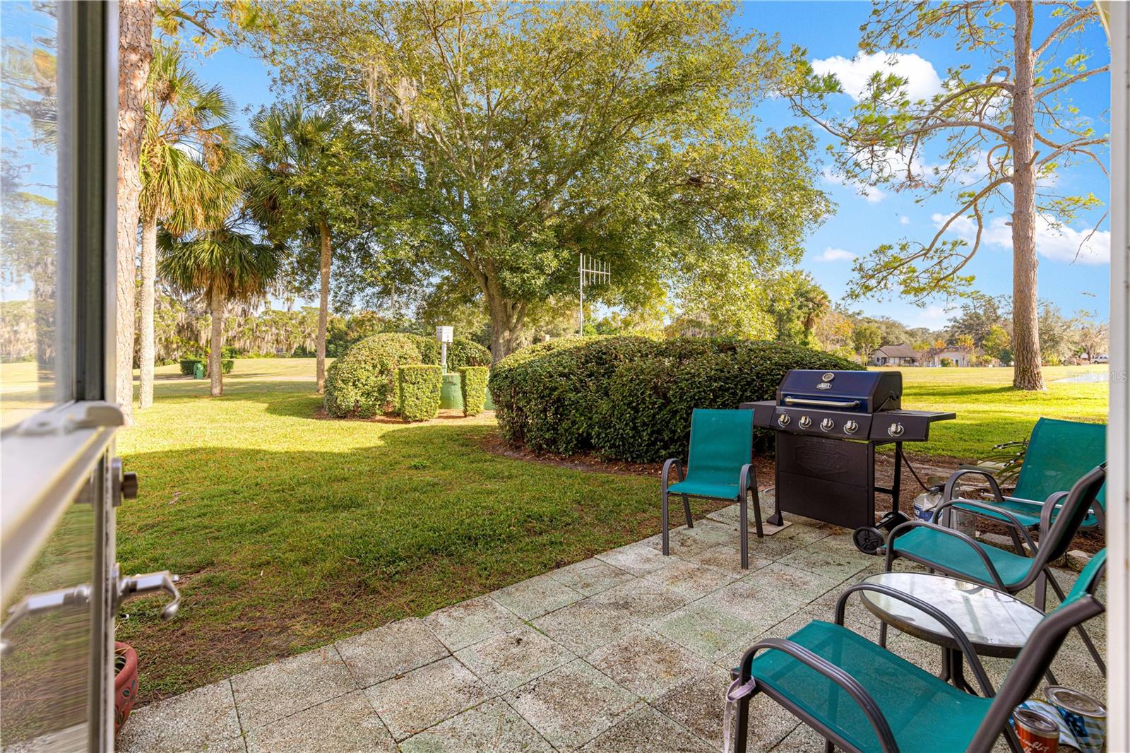 FAIRWAYS/SILVER SPGS SHORES CO - Residential