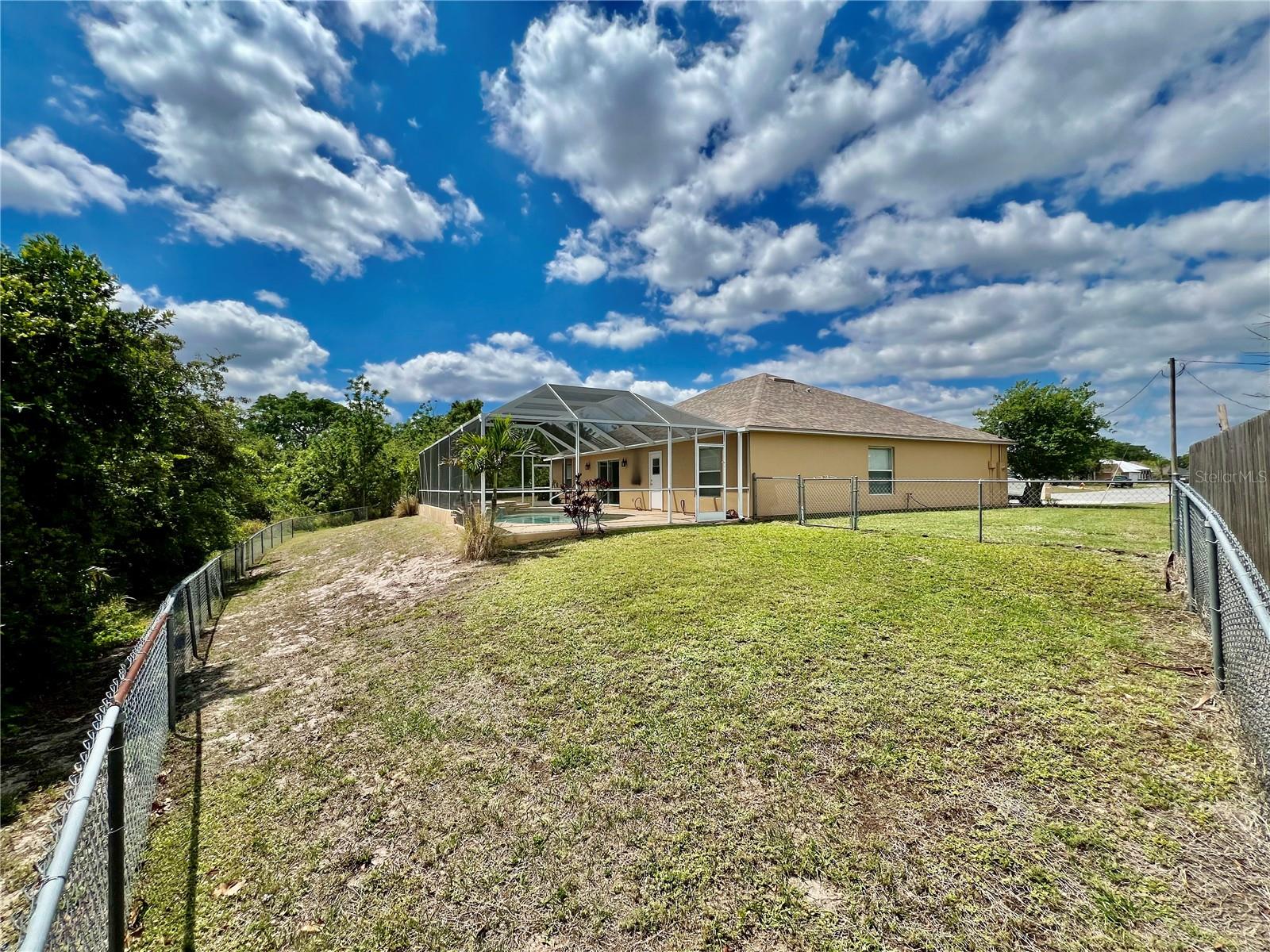 2926 BRANDYWINE CIRCLE