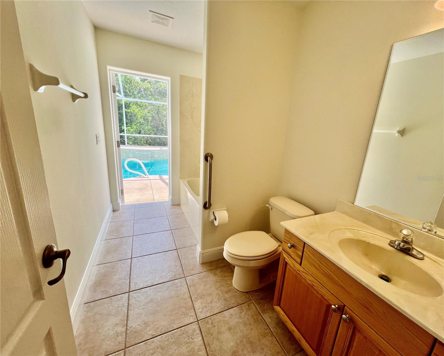 2926 BRANDYWINE CIRCLE