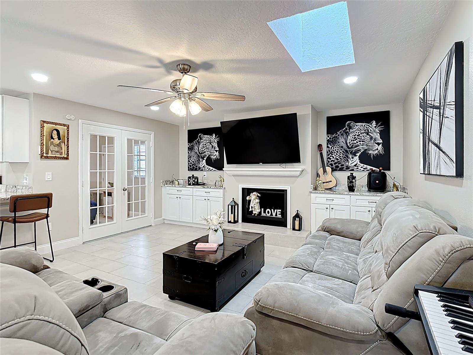 EMERALD LAKE COLONY UNIT 1 - Residential