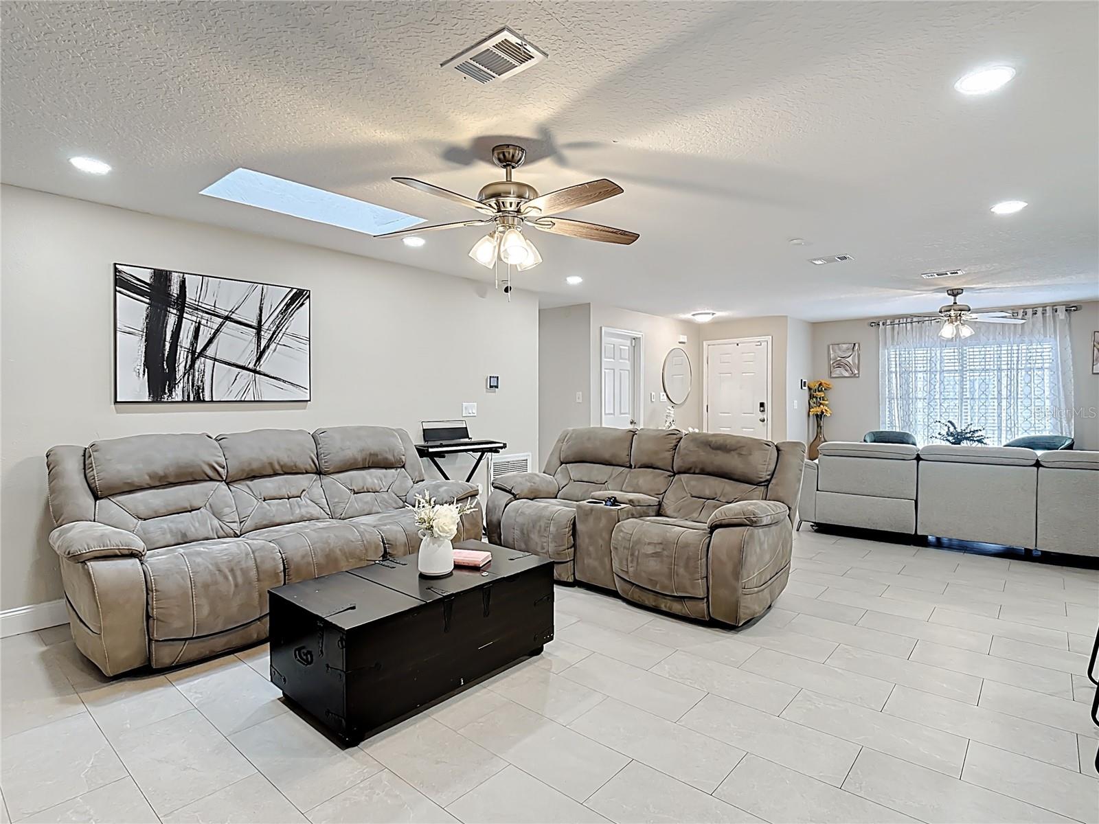 EMERALD LAKE COLONY UNIT 1 - Residential