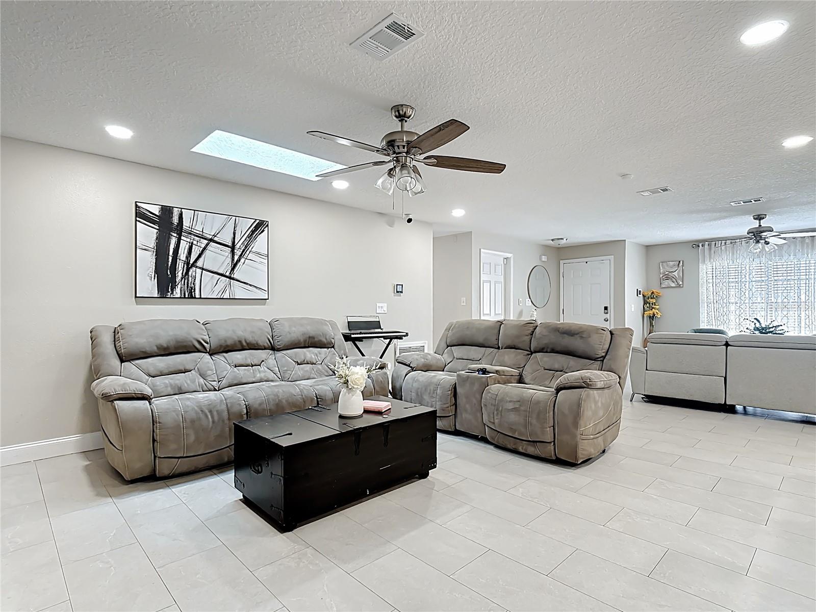 EMERALD LAKE COLONY UNIT 1 - Residential