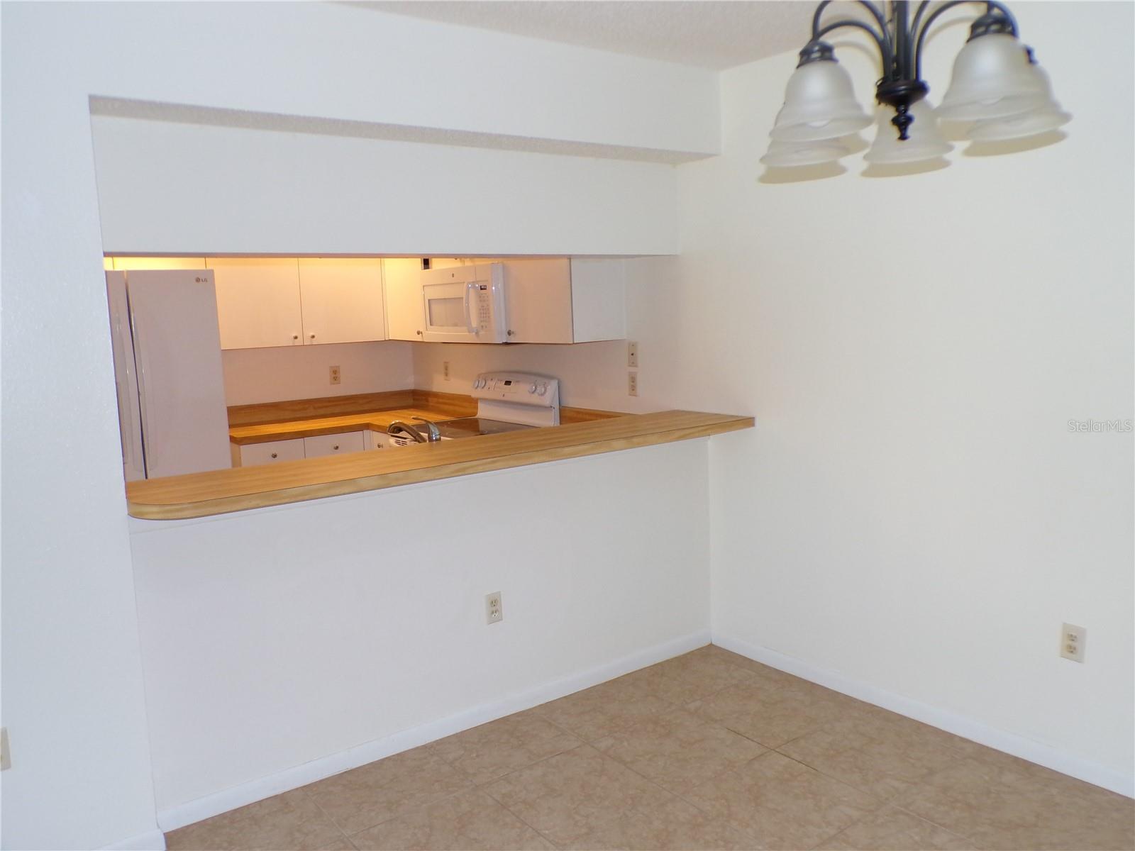 BIRD BAY V - Residential Lease