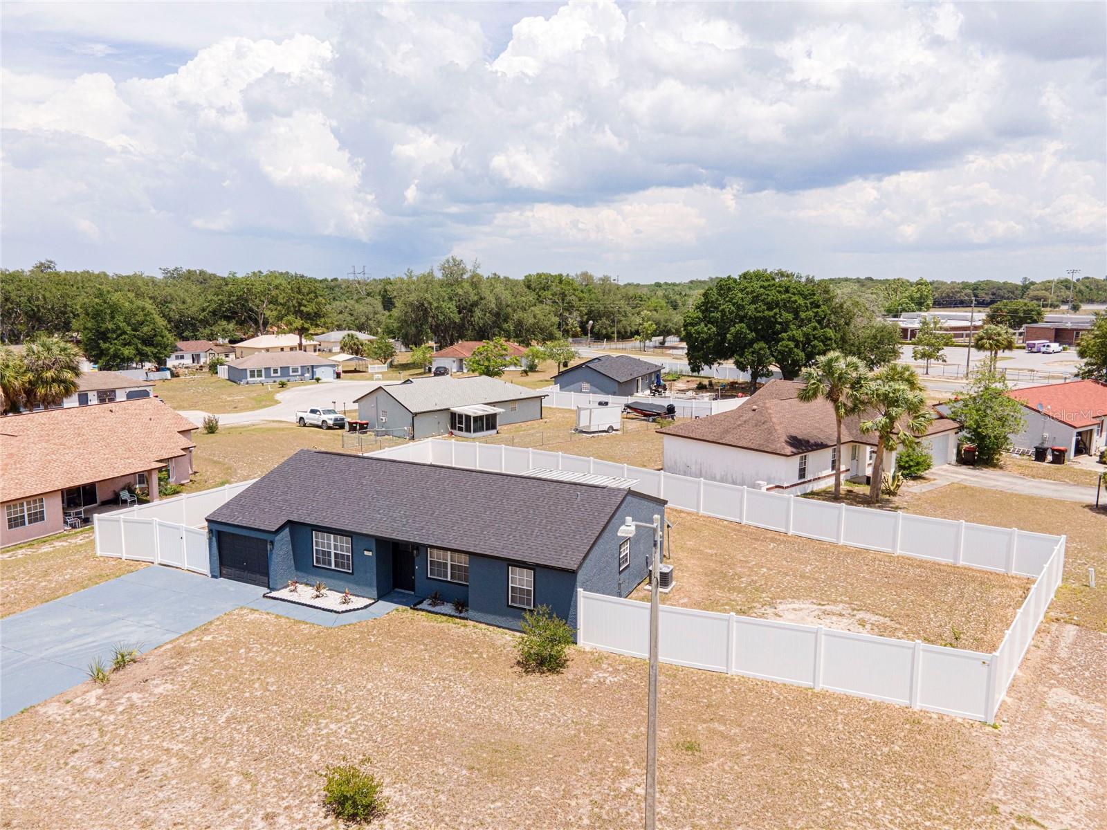 SILVER SPGS SHORES UN 26 - Residential