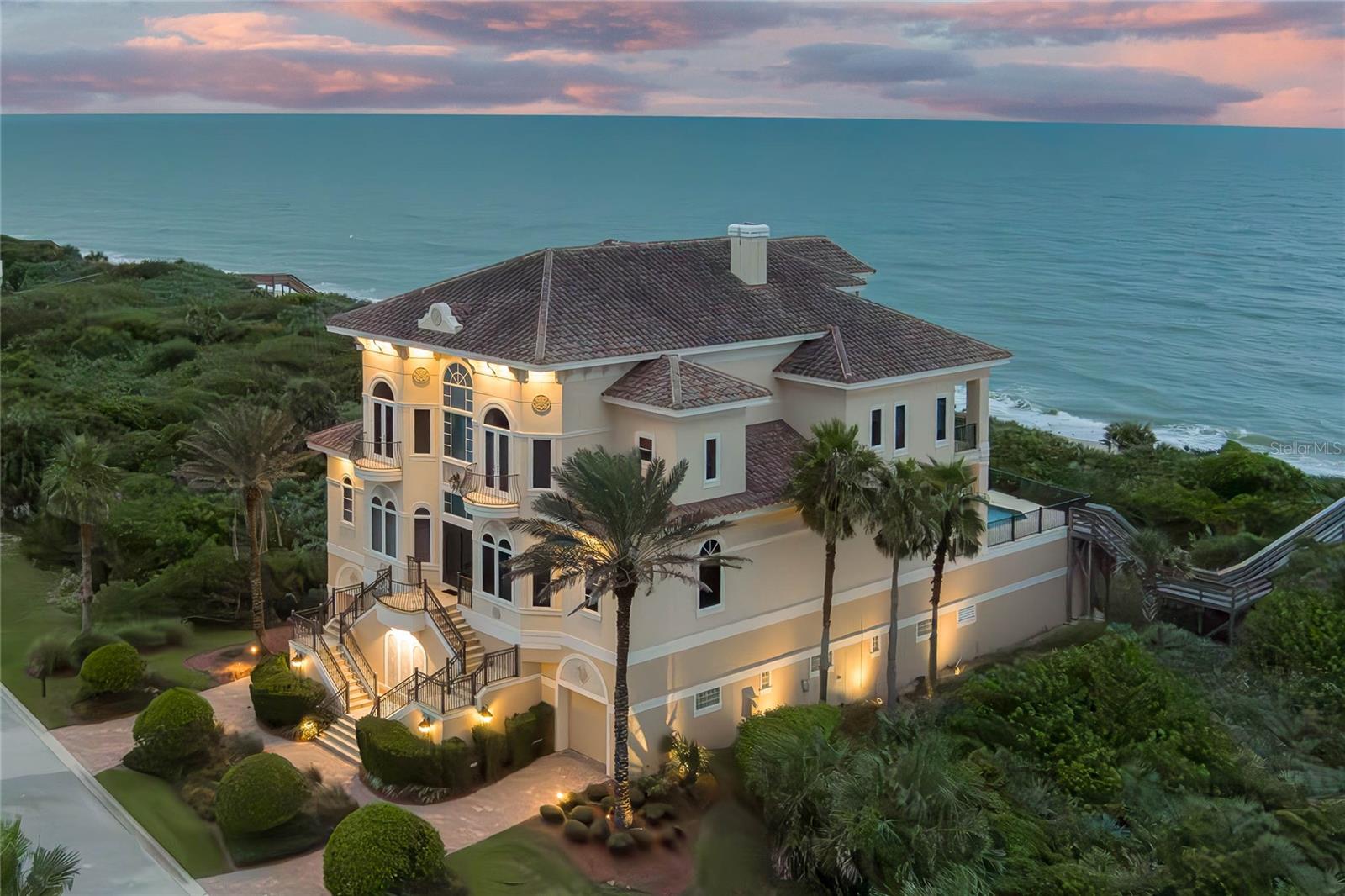 HAMMOCK DUNES - Residential