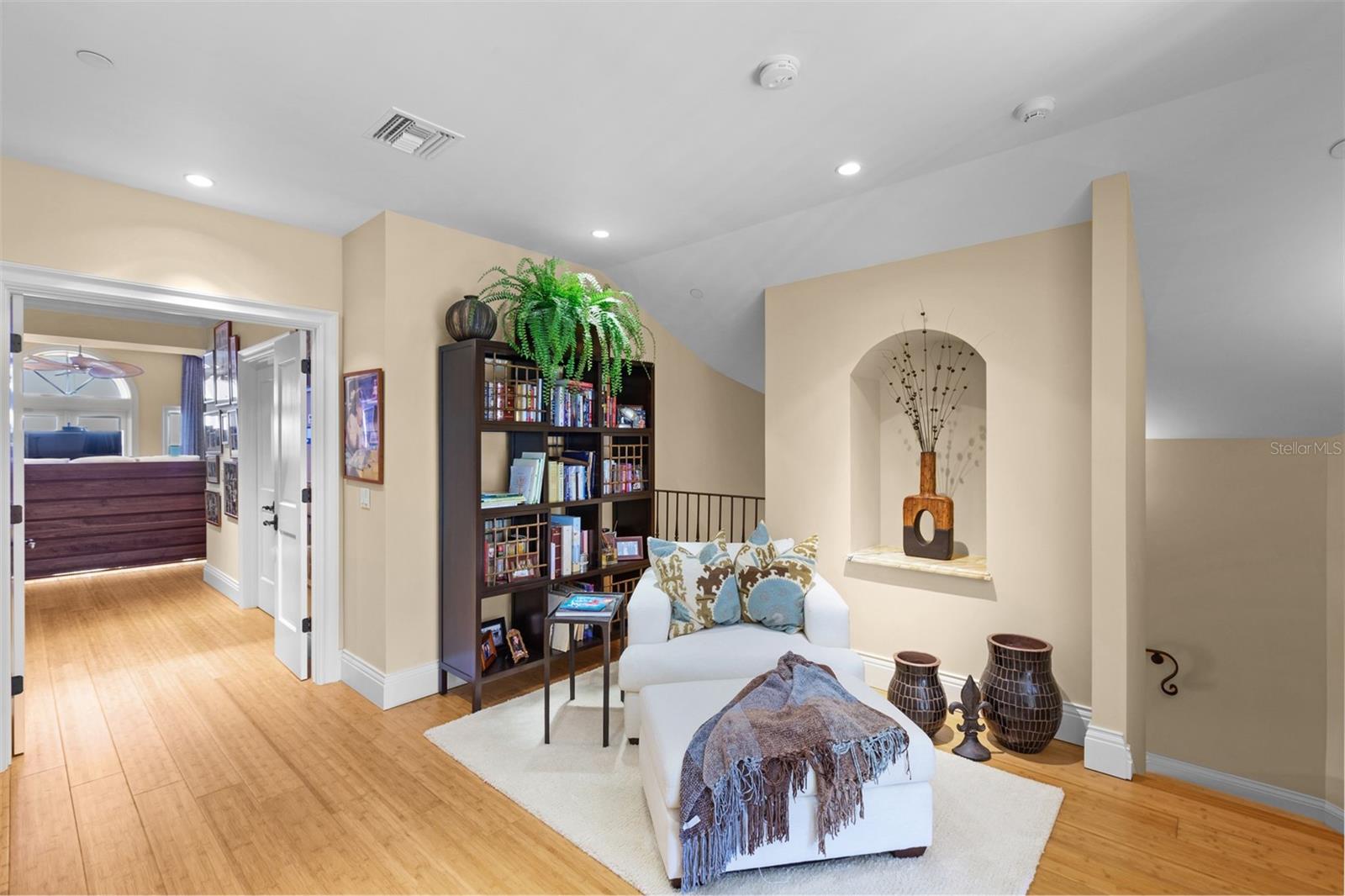 HAMMOCK DUNES - Residential