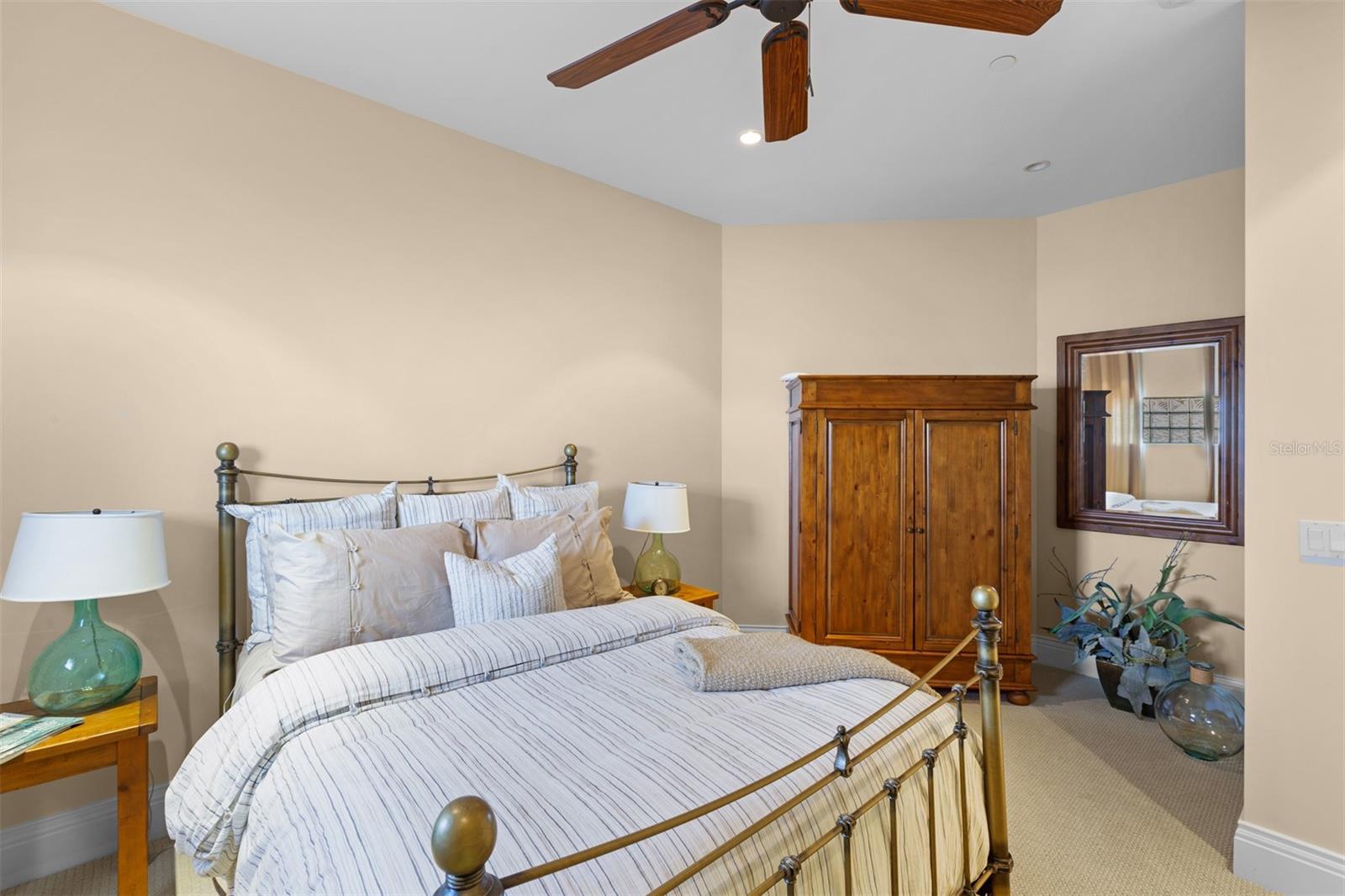 HAMMOCK DUNES - Residential