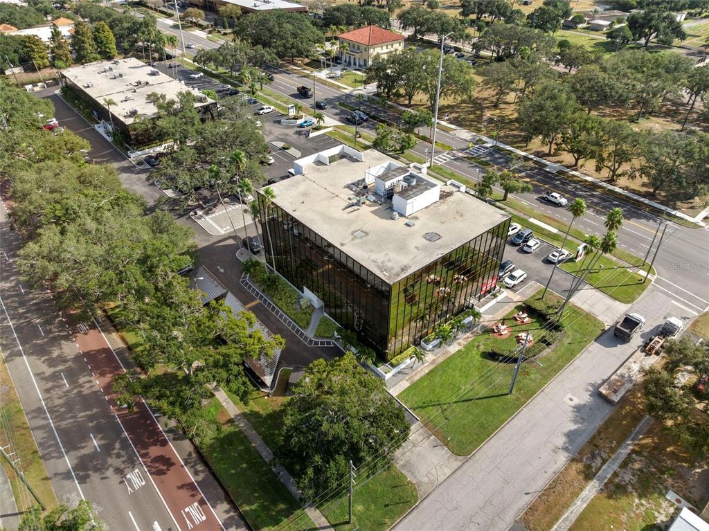 Photo of 5999 Central Avenue #400, St Petersburg, FL 33710 (MLS # TB8462613)