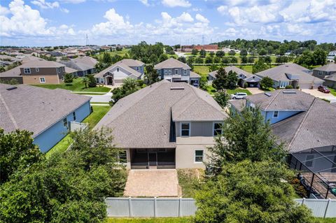 A home in MINNEOLA