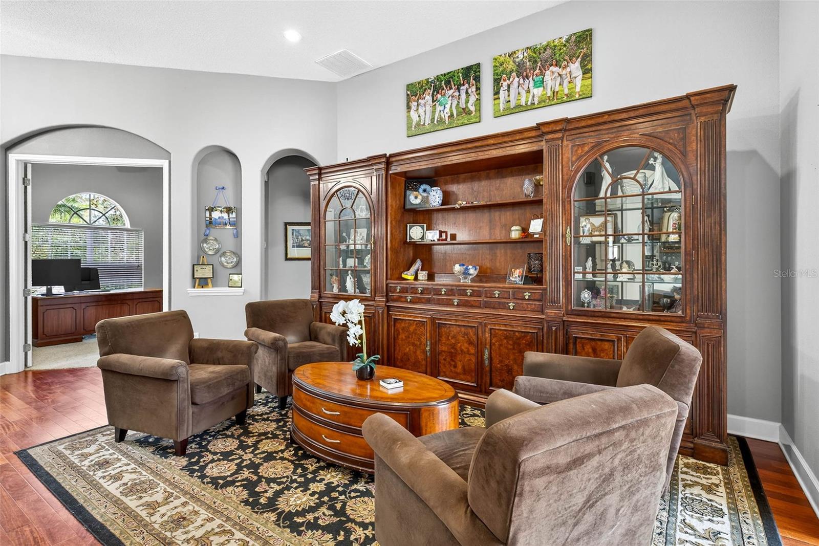 VIRGINIA ACRES - Residential