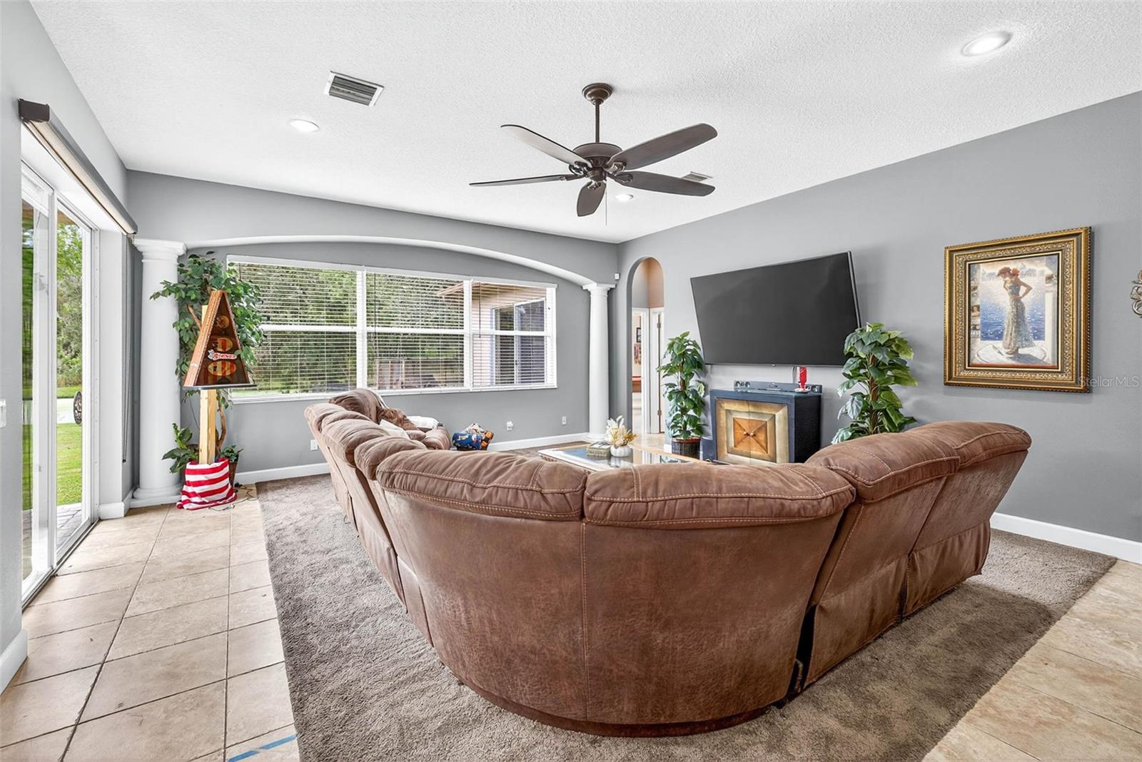 VIRGINIA ACRES - Residential