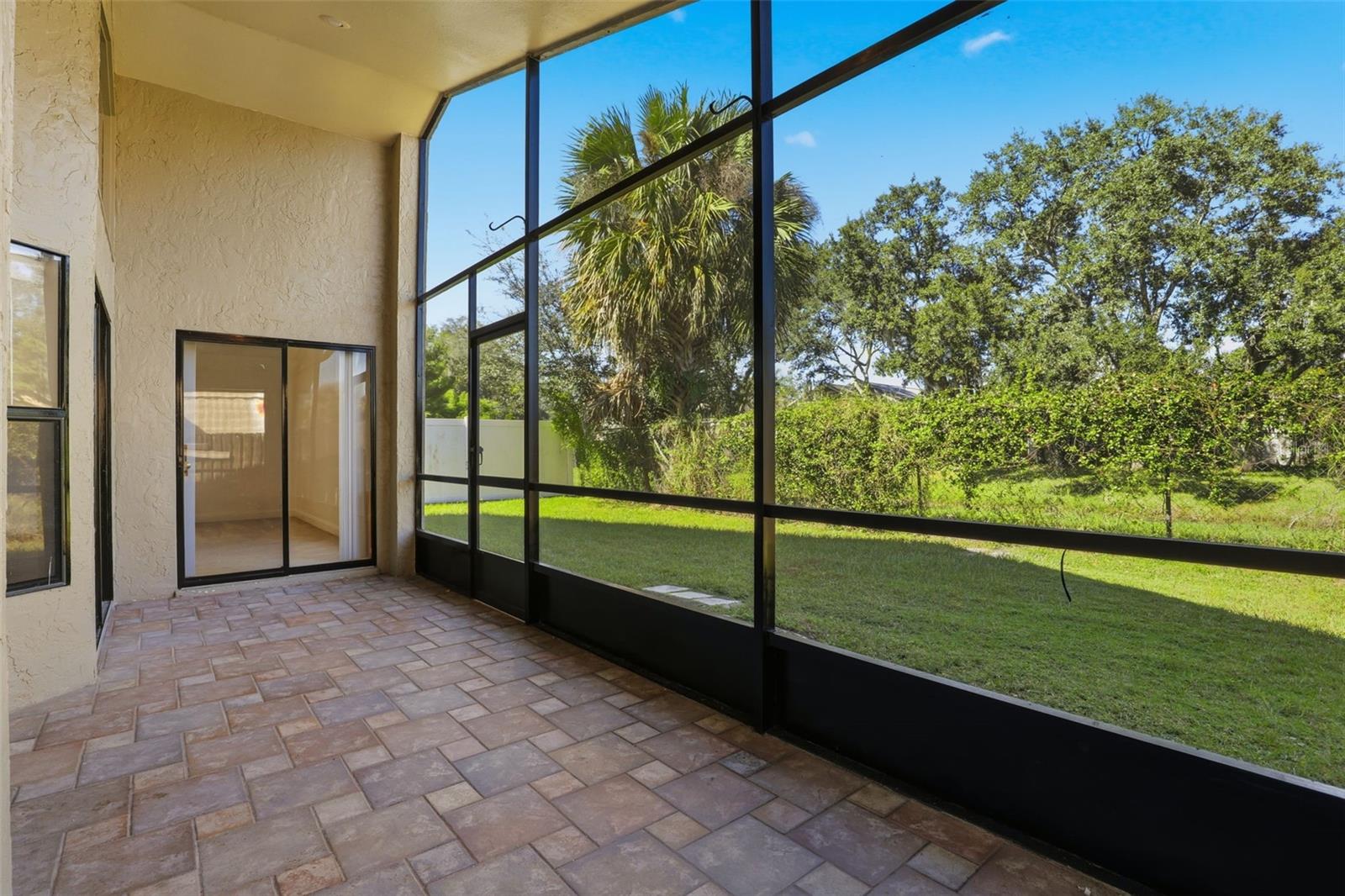 LAKEVIEW VILLAGE - Residential