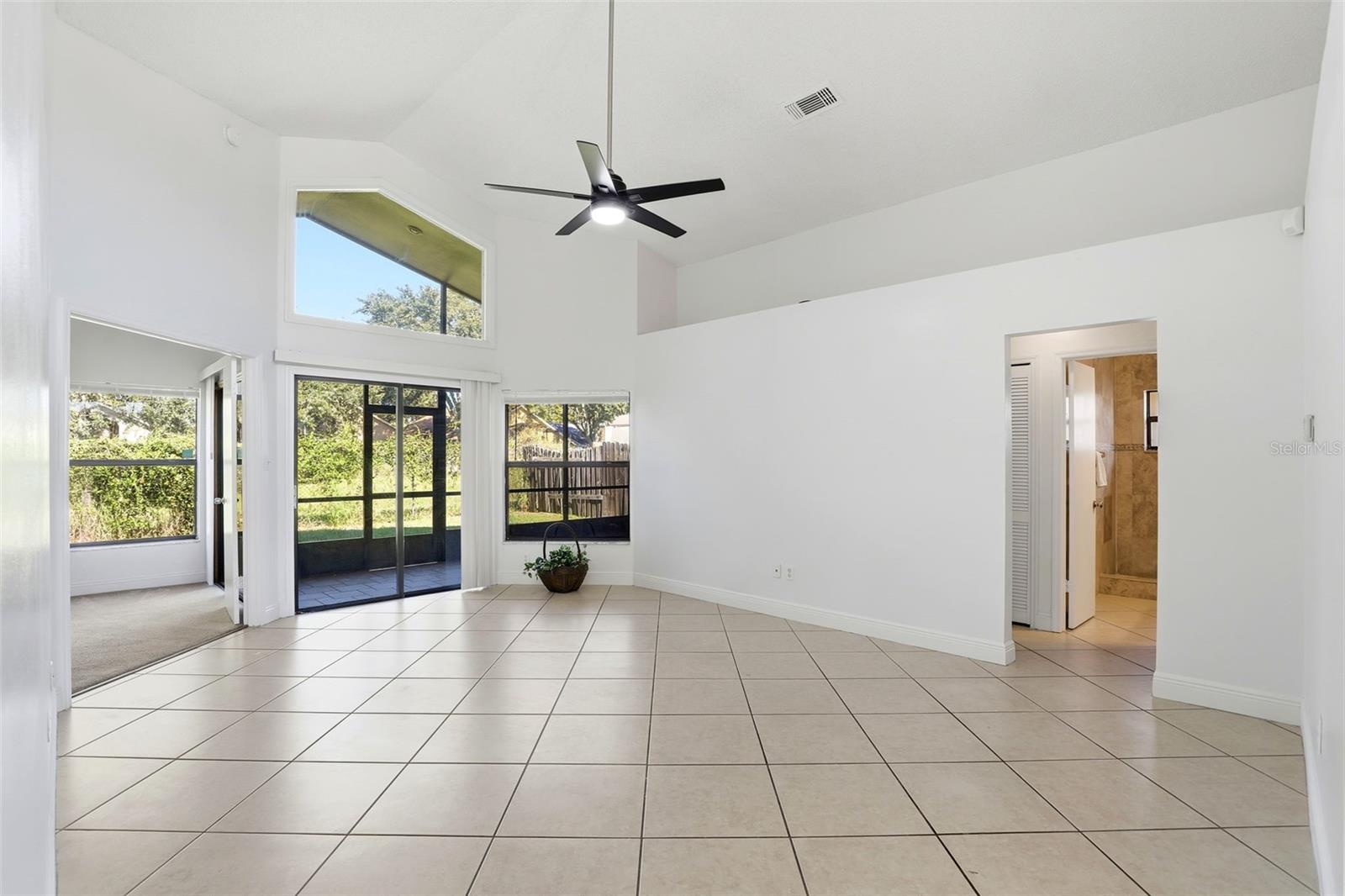 LAKEVIEW VILLAGE - Residential