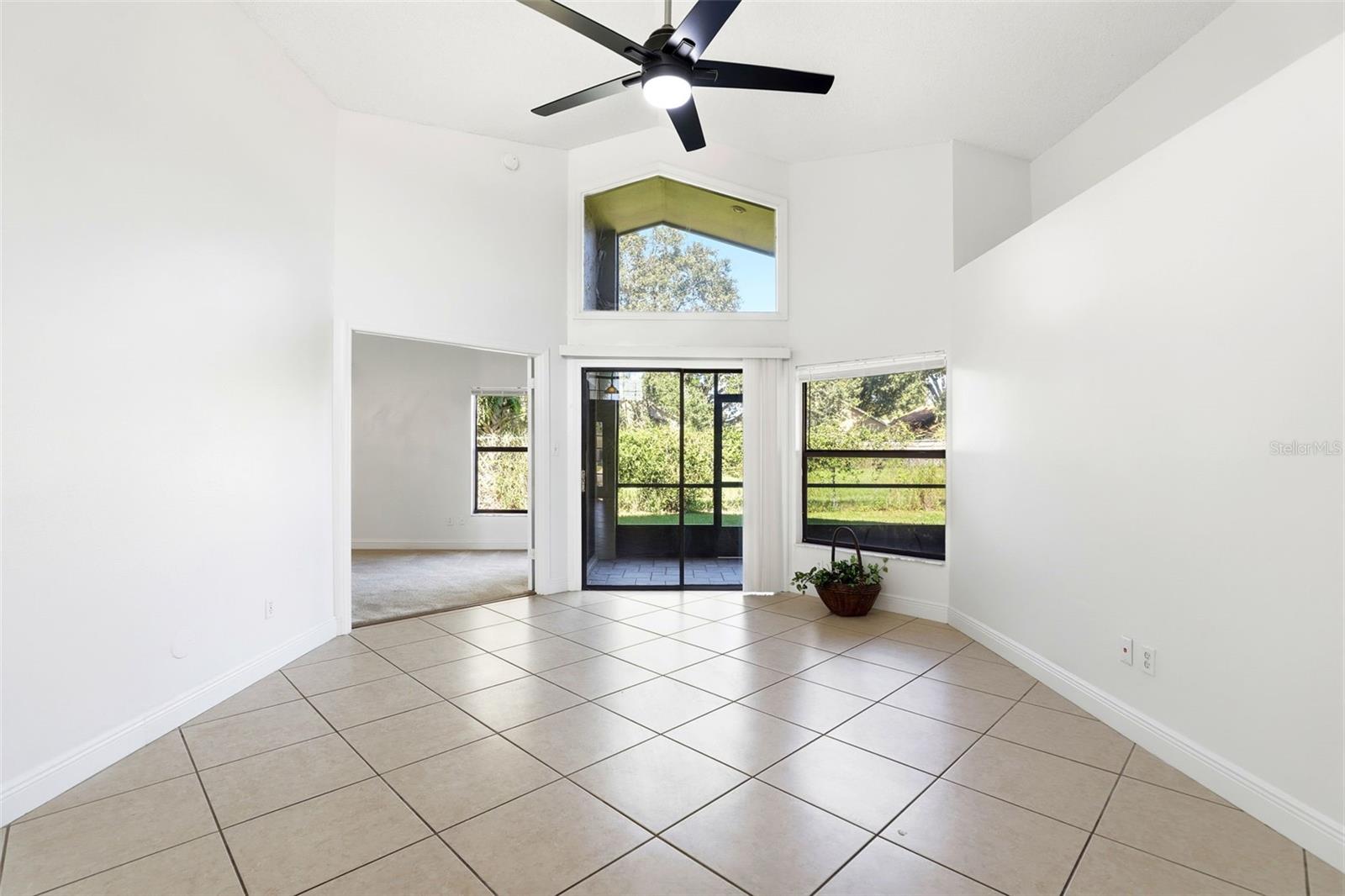 LAKEVIEW VILLAGE - Residential