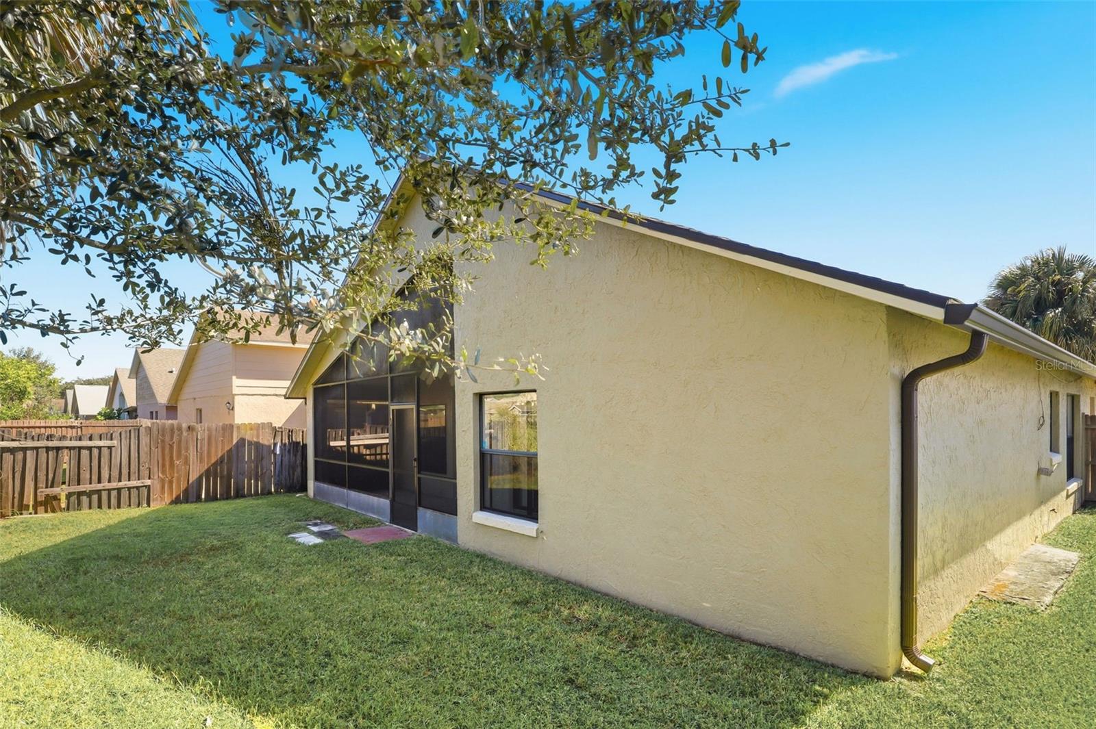 LAKEVIEW VILLAGE - Residential