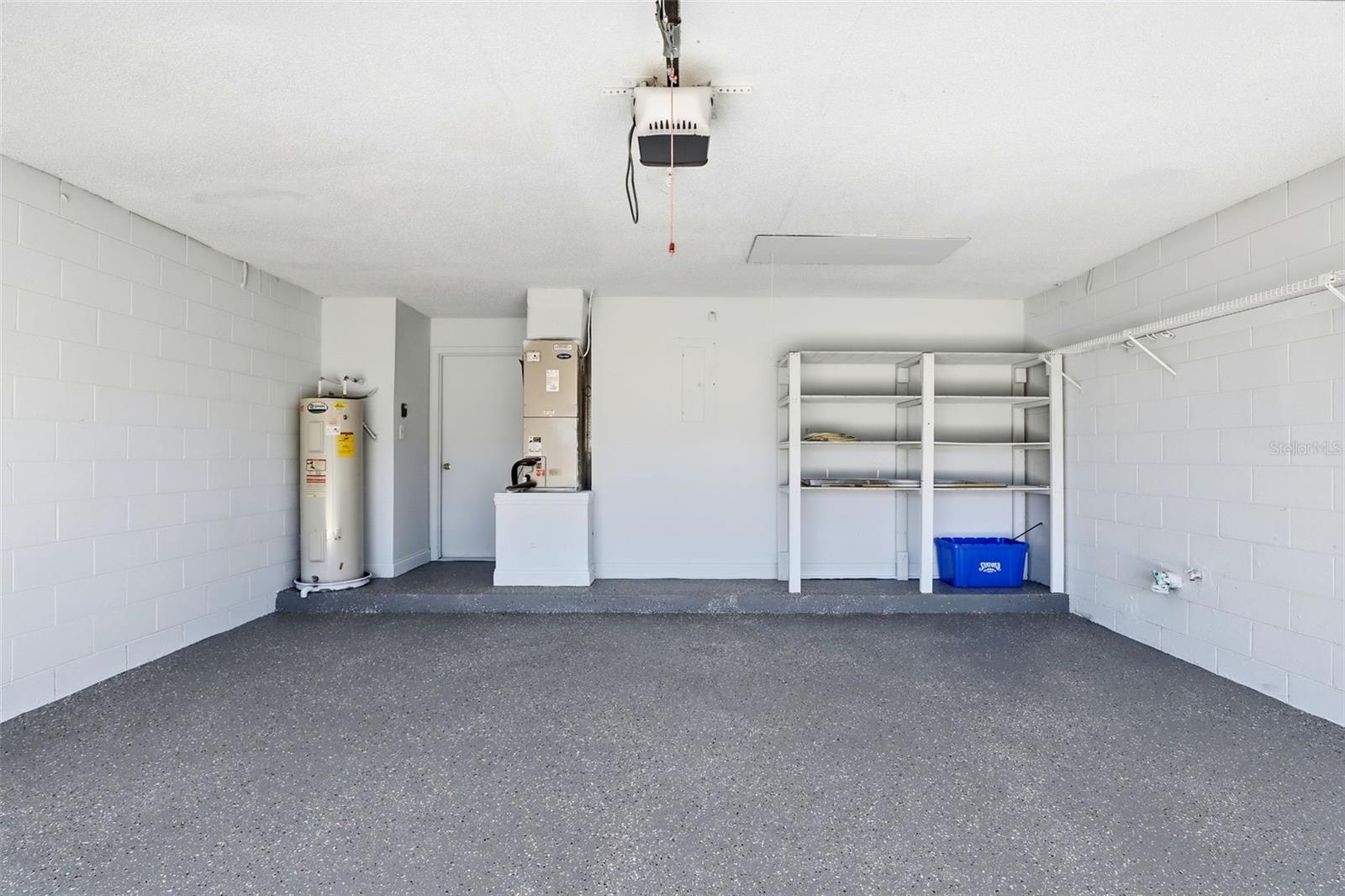 LAKEVIEW VILLAGE - Residential