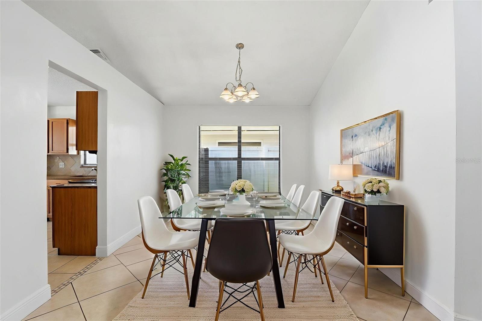 LAKEVIEW VILLAGE - Residential