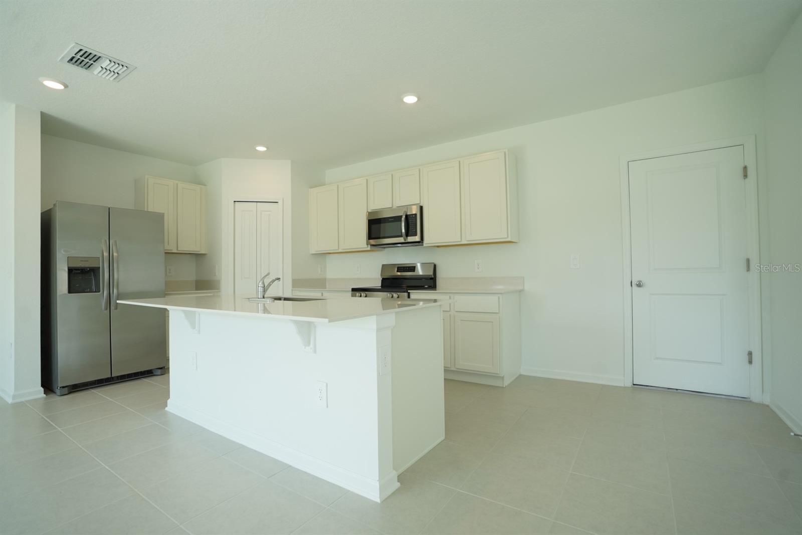 RANCHES AT MCLEOD 40S - Residential Lease