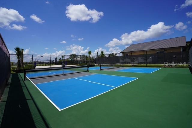RANCHES AT MCLEOD 40S - Residential Lease