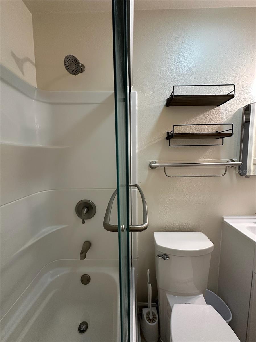 PIEDMONT PLACE - Residential Lease