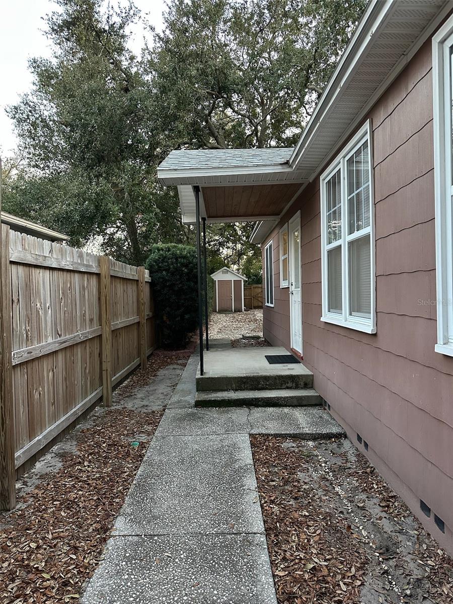 PIEDMONT PLACE - Residential Lease