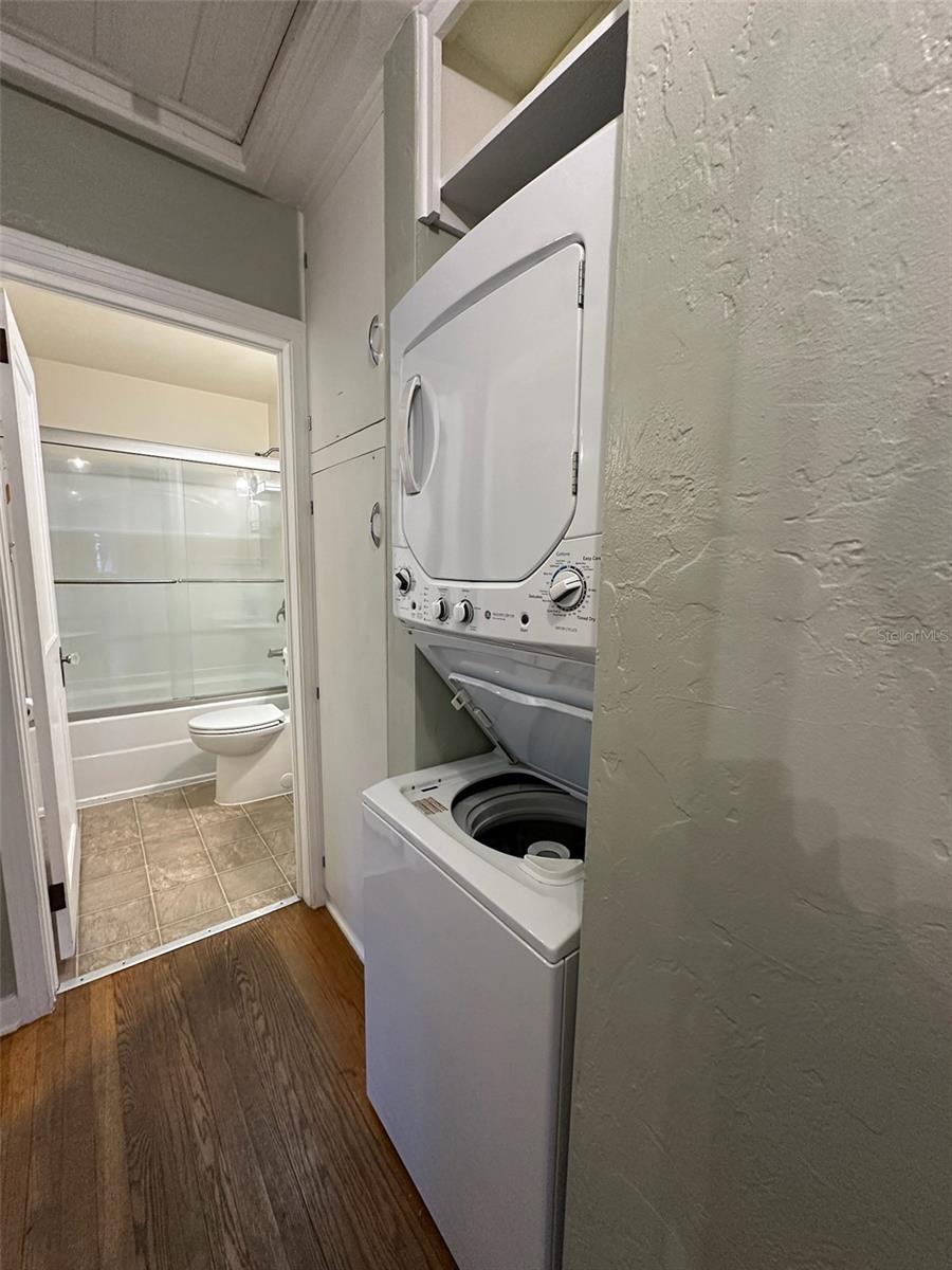 PIEDMONT PLACE - Residential Lease