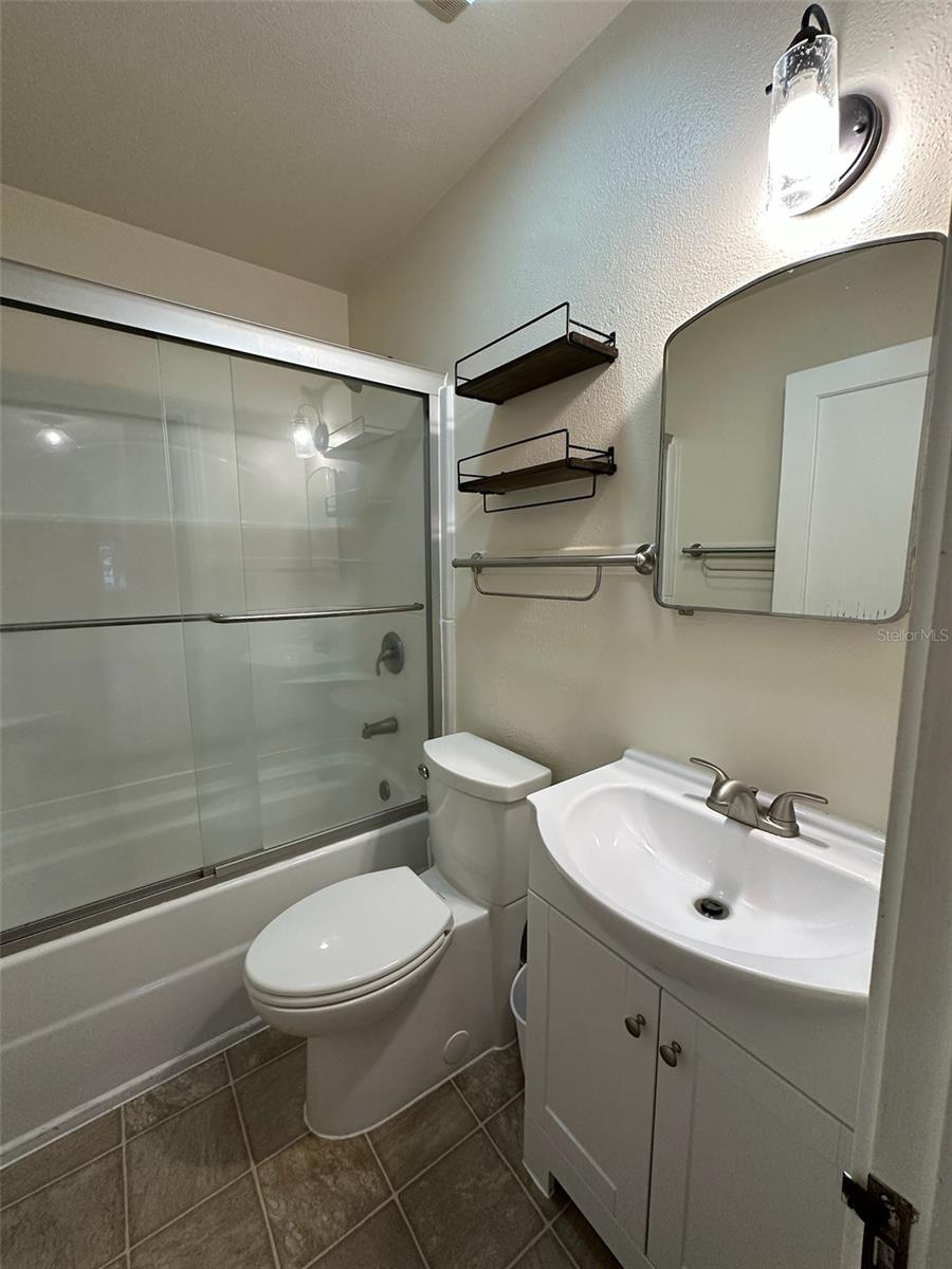 PIEDMONT PLACE - Residential Lease