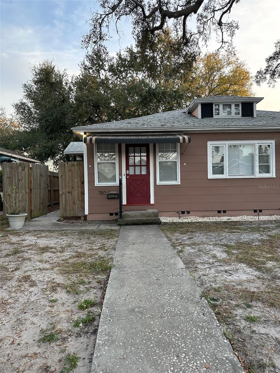 PIEDMONT PLACE - Residential Lease