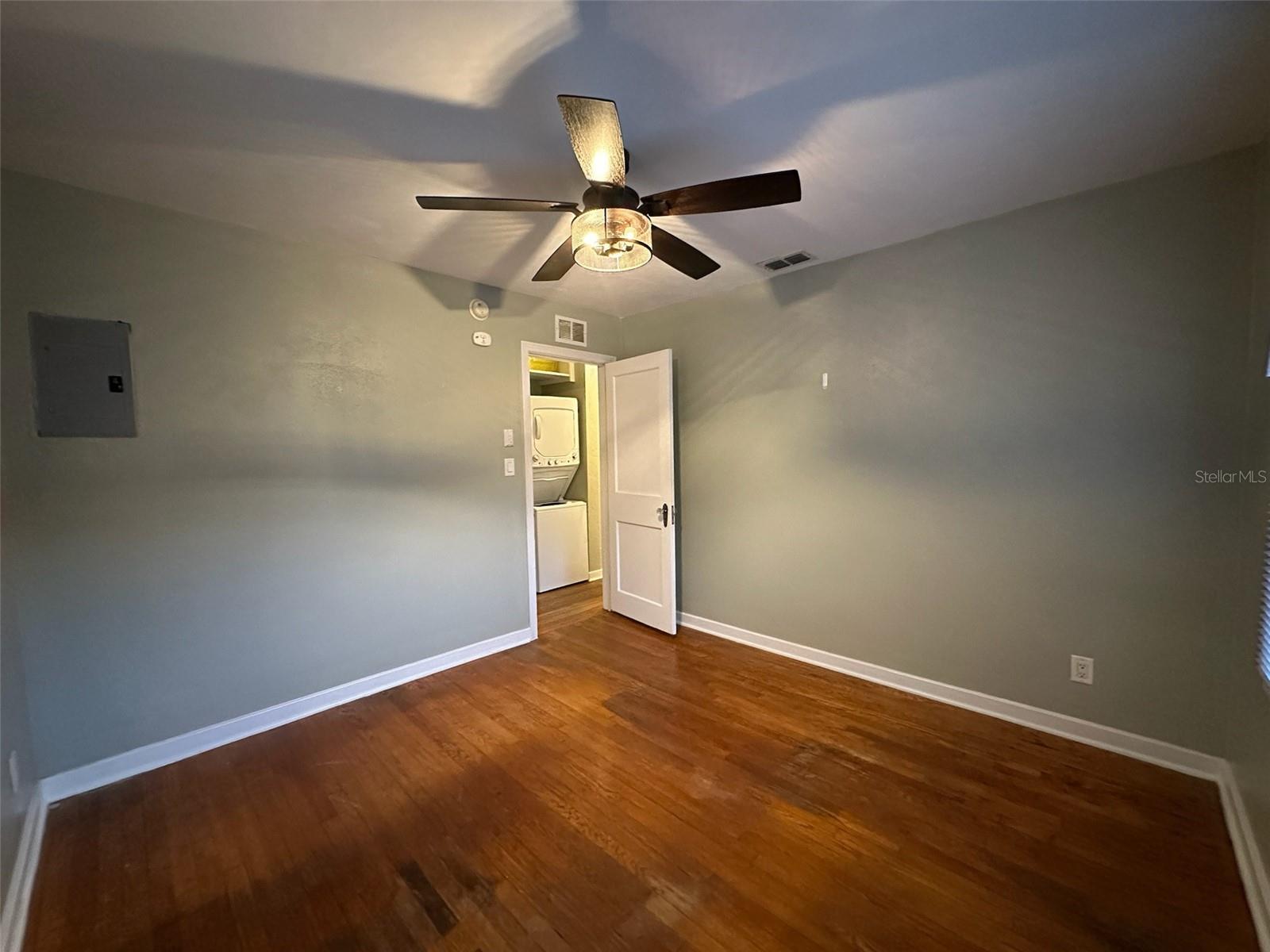 PIEDMONT PLACE - Residential Lease