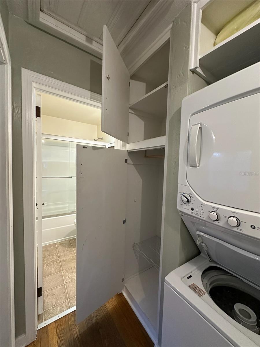 PIEDMONT PLACE - Residential Lease