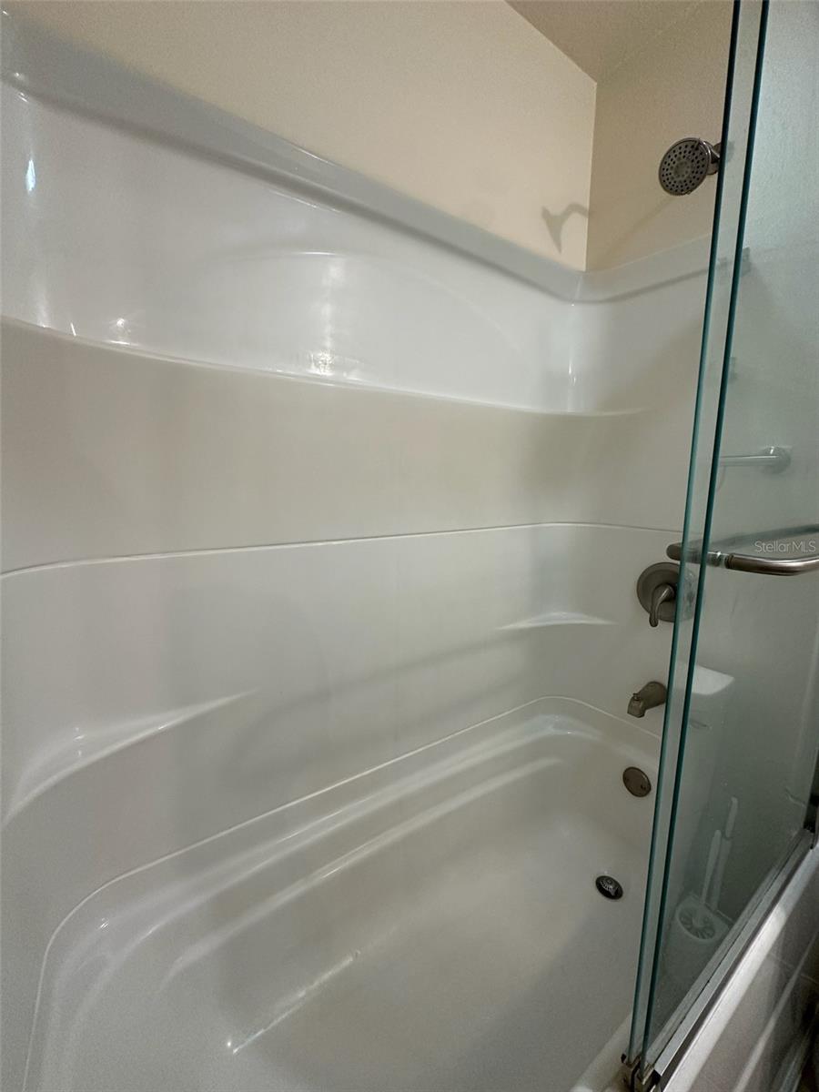 PIEDMONT PLACE - Residential Lease