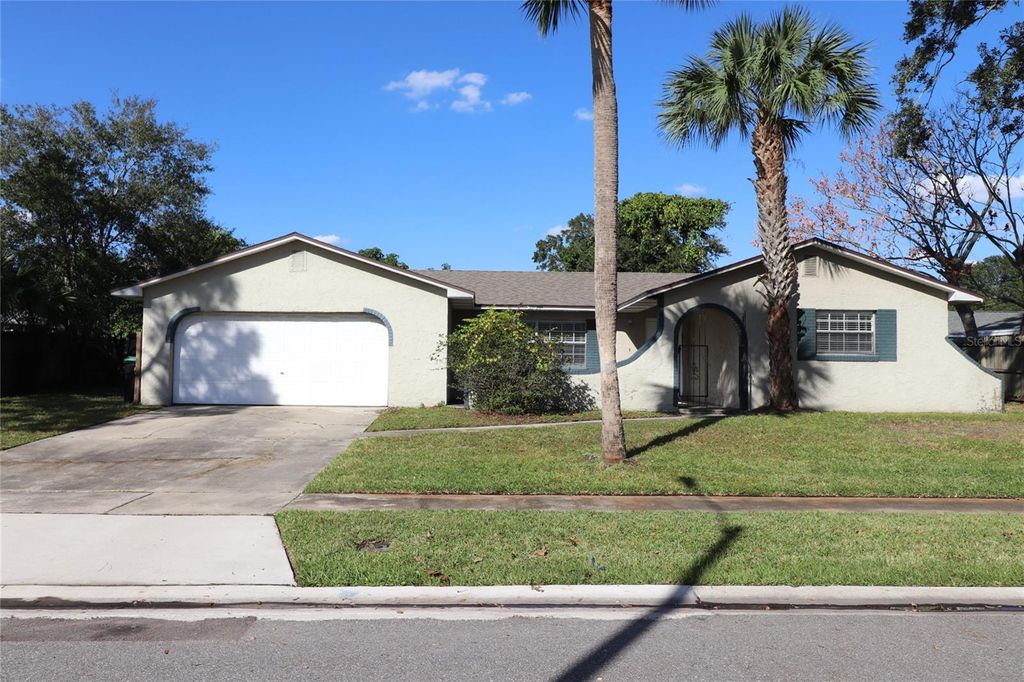 Photo of 3995 Macdonough Avenue, Orlando, FL 32809 (MLS # O6369500)