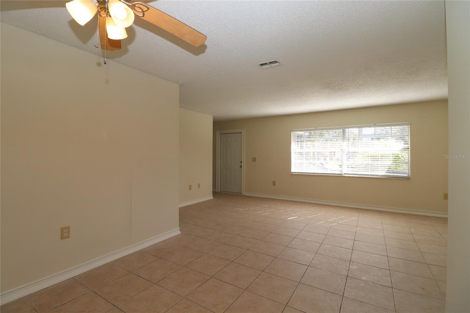 BONNIE BROOK - Residential Lease