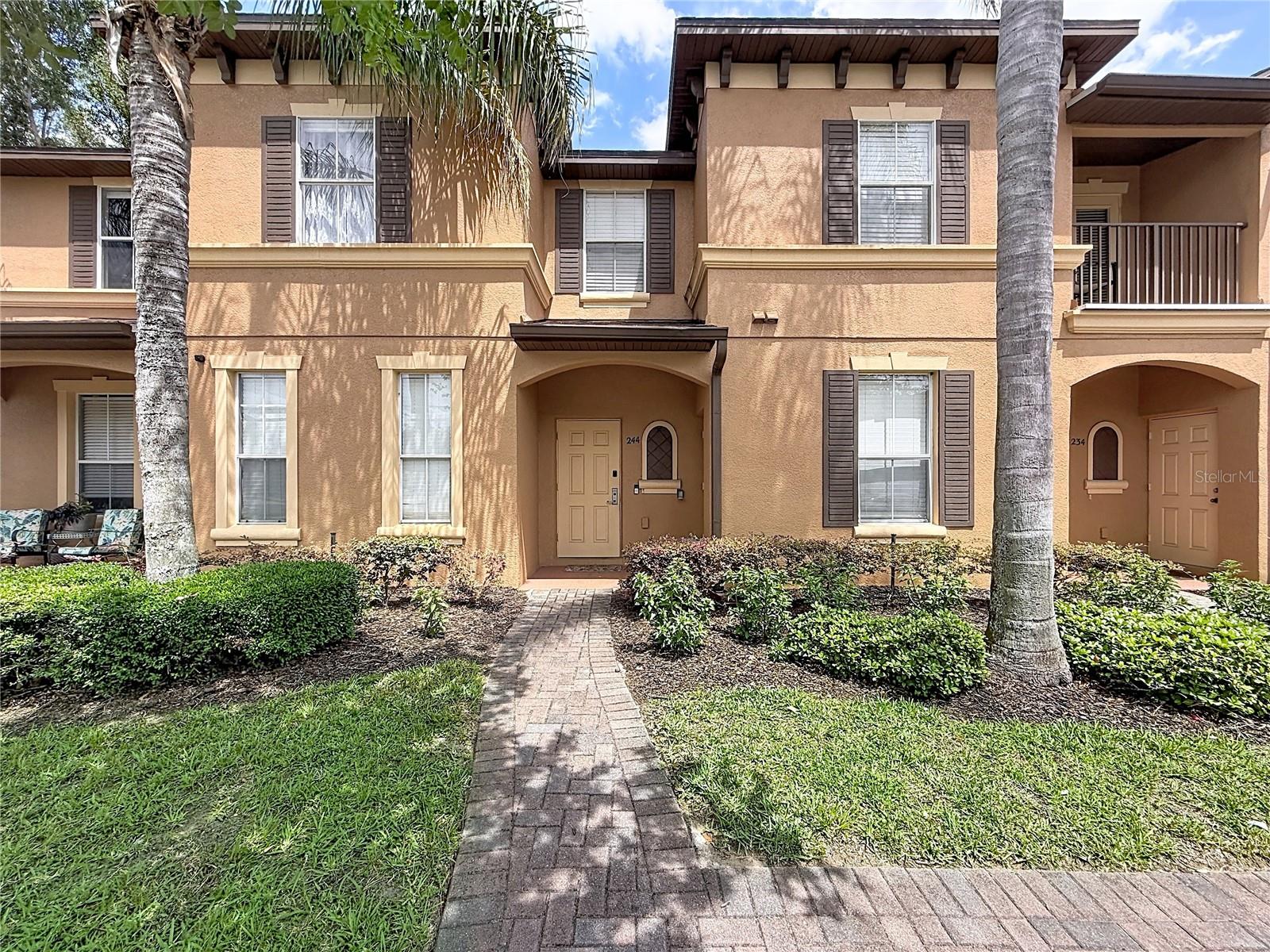 REGAL PALMS AT HIGHLAND RESERVE PH 04 - Residential