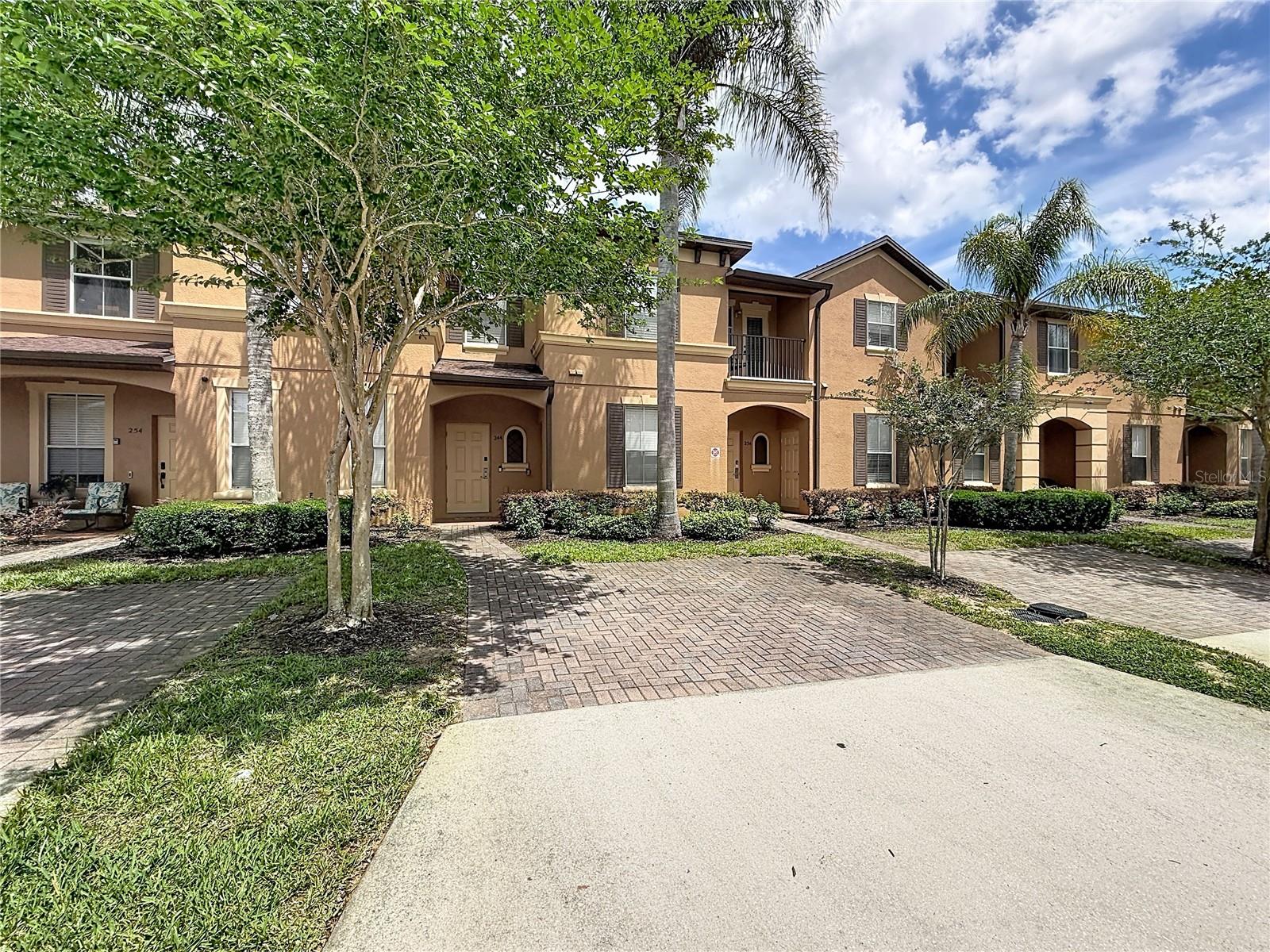 REGAL PALMS AT HIGHLAND RESERVE PH 04 - Residential