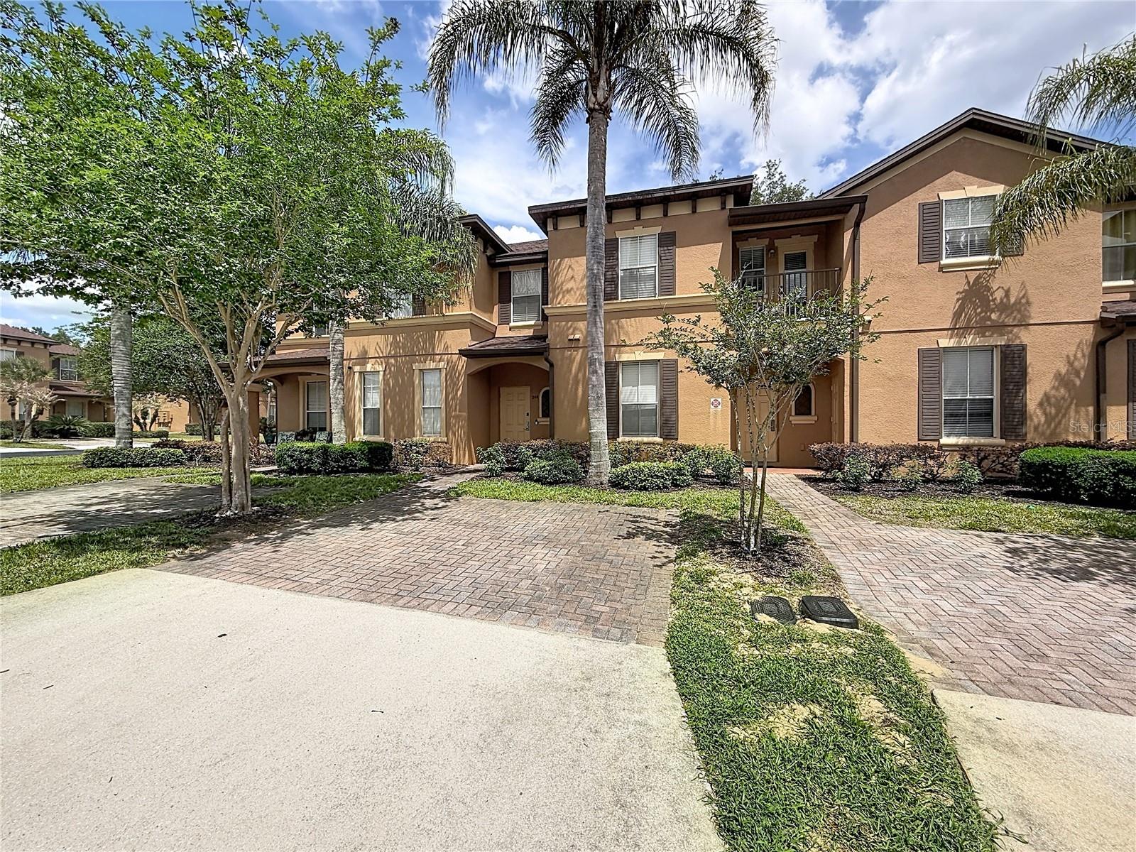 REGAL PALMS AT HIGHLAND RESERVE PH 04 - Residential