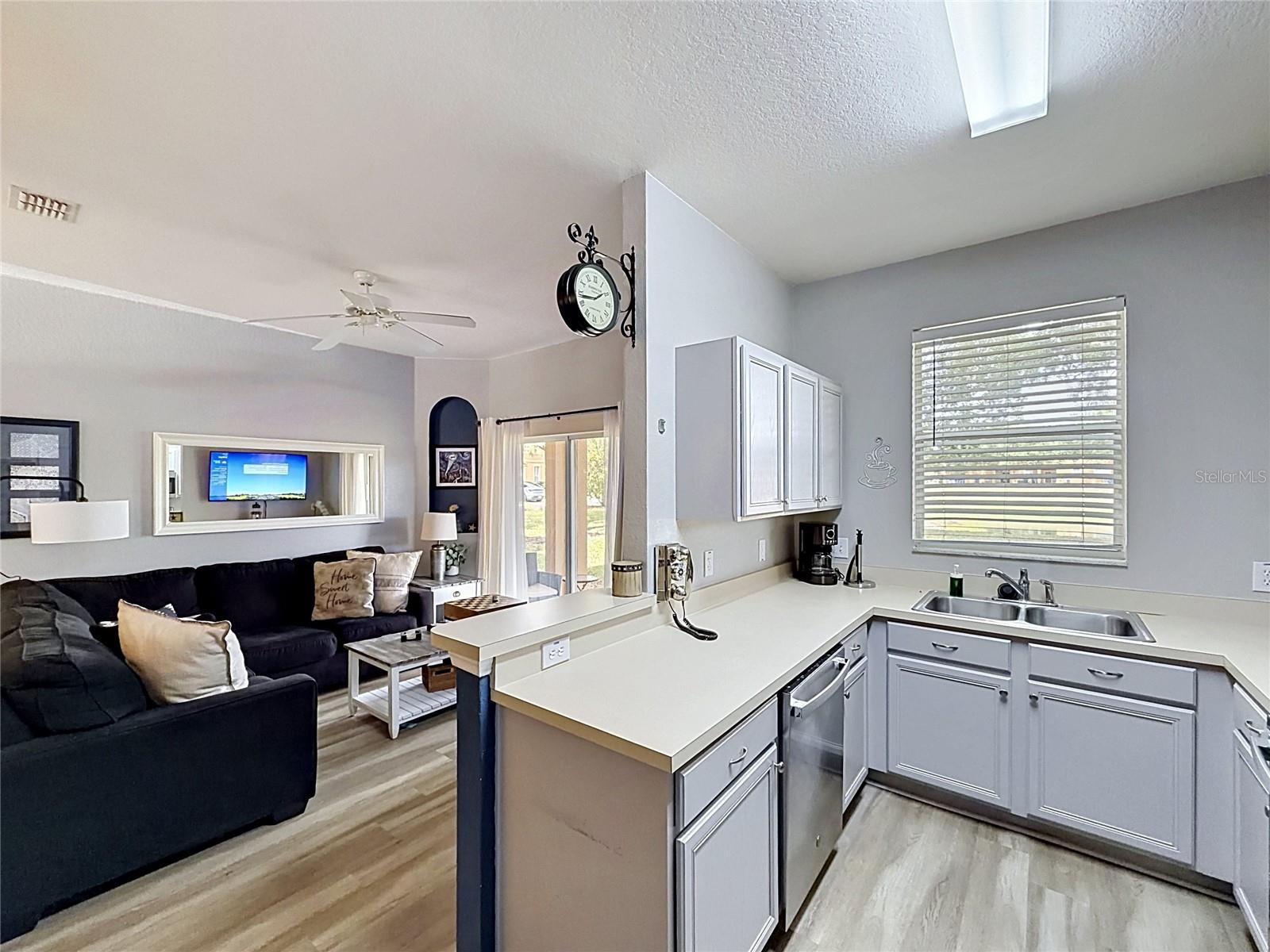 REGAL PALMS AT HIGHLAND RESERVE PH 04 - Residential