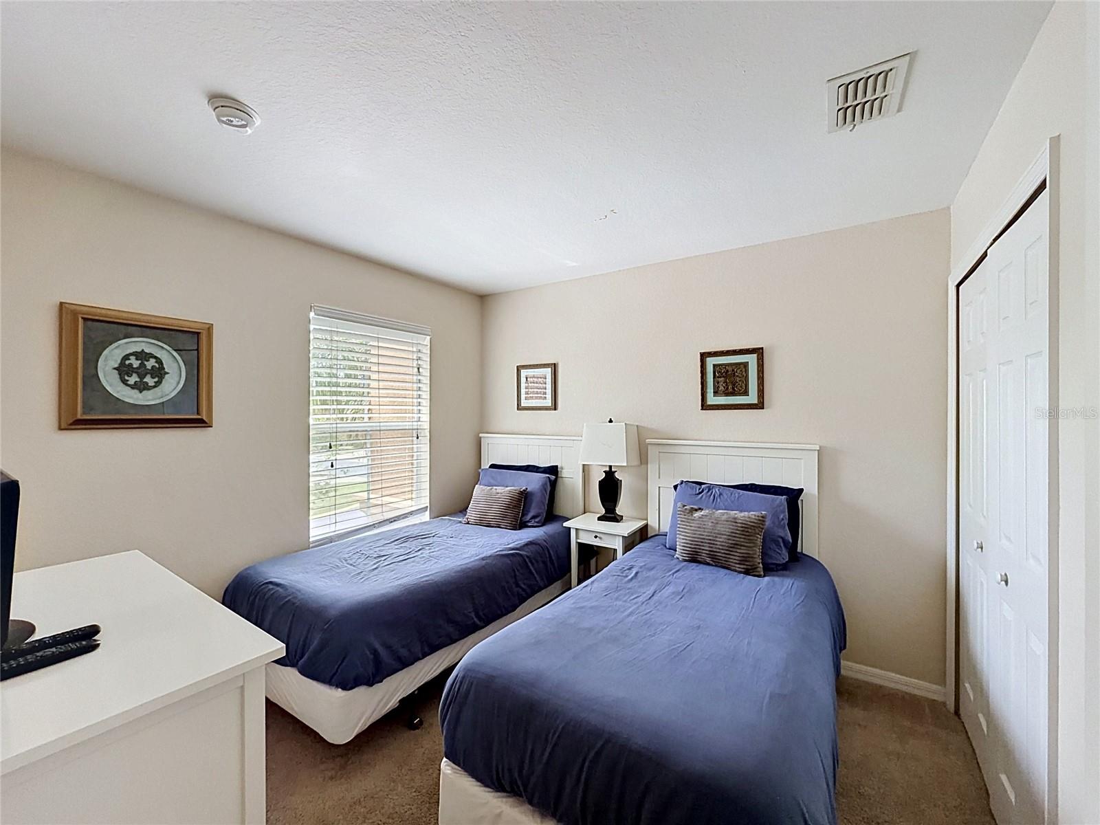 REGAL PALMS AT HIGHLAND RESERVE PH 04 - Residential