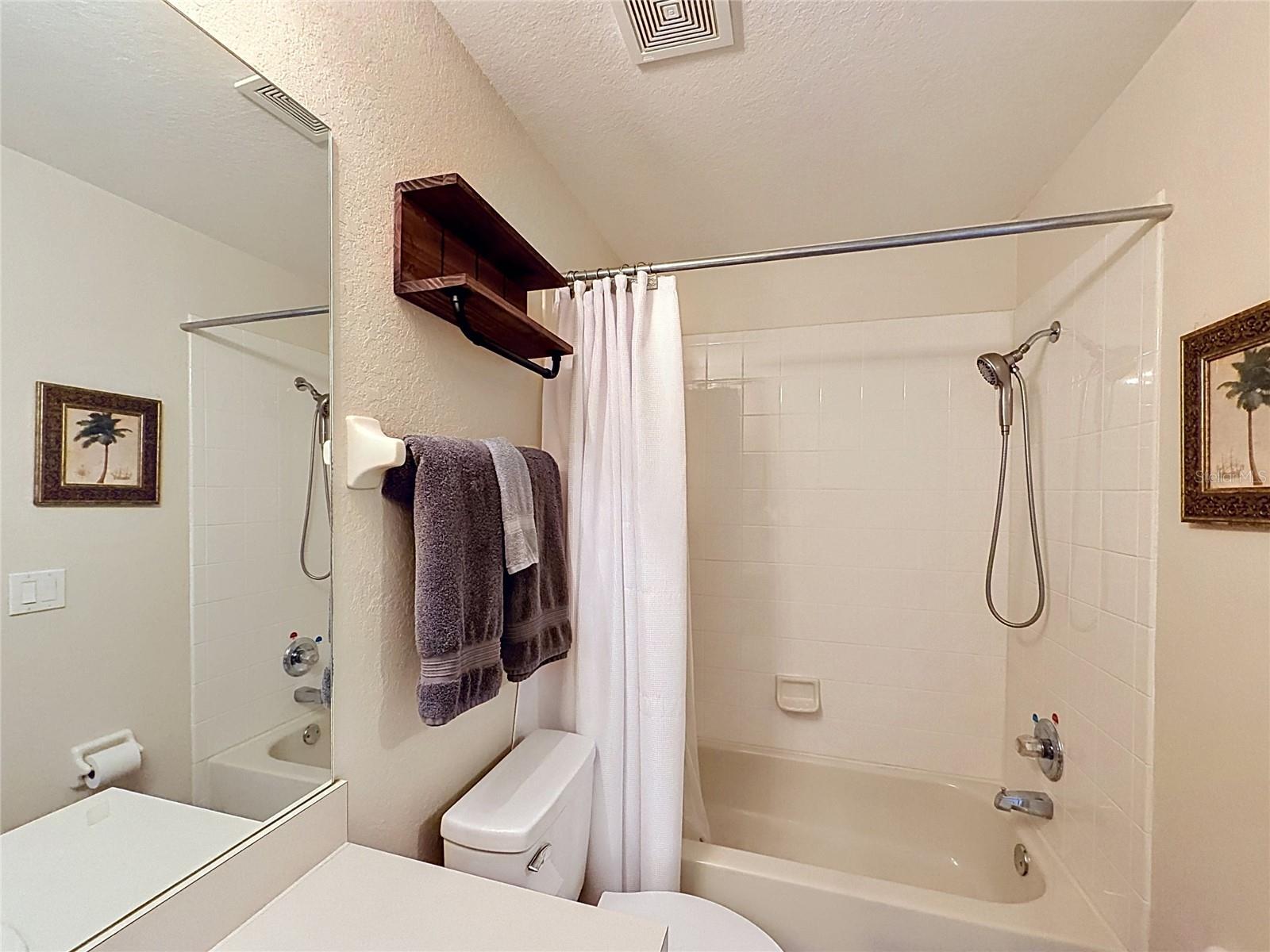 REGAL PALMS AT HIGHLAND RESERVE PH 04 - Residential