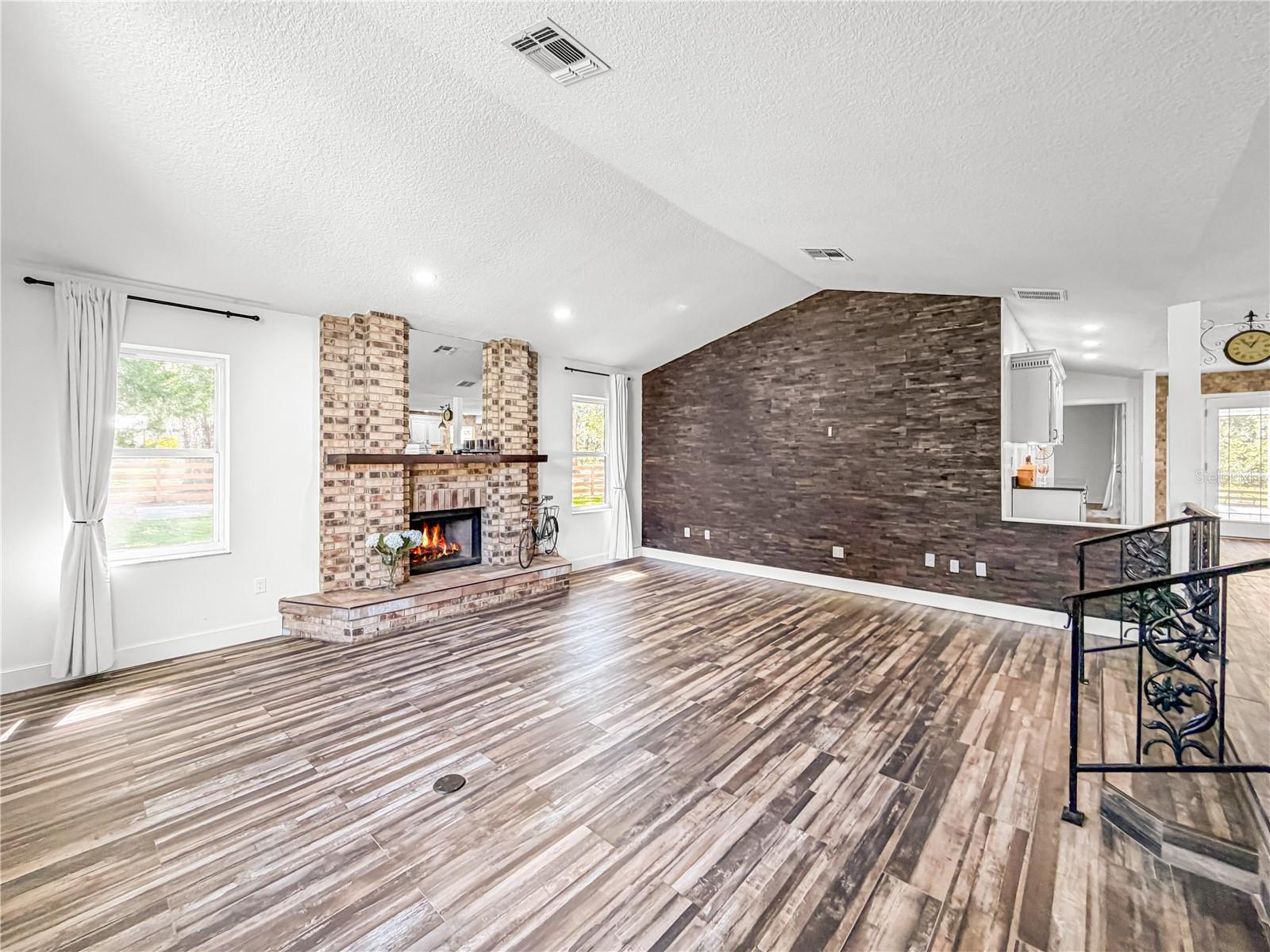 15561 PATRIOT DRIVE