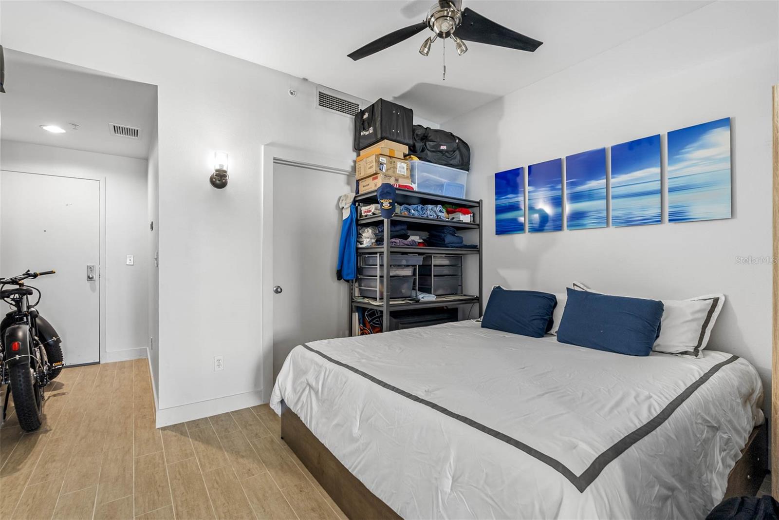 1120 E KENNEDY BOULEVARD 1417