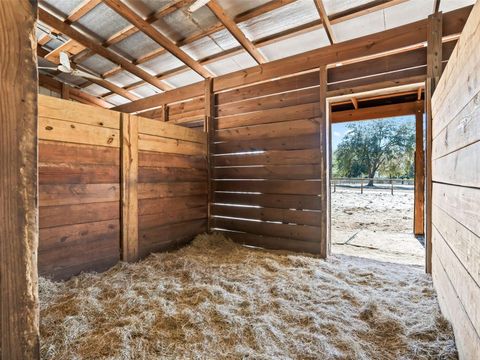 Tiny photo for 11670 SE 6 Street, Williston, FL 32696 (MLS # OM718341)